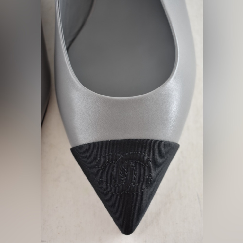 Chanel 24A Gray Leather Black CC Logo Coco Slingback Pointed Toe Ballet Flat 36c - Picture 11 of 16